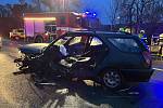 Vážná nehoda dvou osobních vozidel uzavřela silnici první třídy u Březnice.