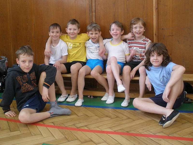Okresní přebor základních škol ve sportovní gymnastice.