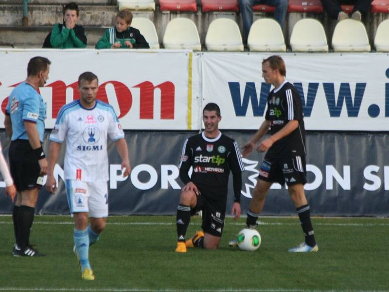 Gambrinus liga: Příbram - Olomouc.