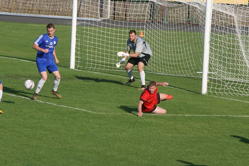 Zápas divize A MFK Dobříš - Hořovicko 4:1.