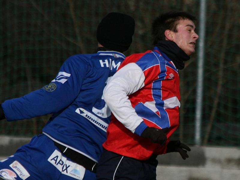 O pohár starosty: Sp. Příbram - Kr. Dvůr (2:0).