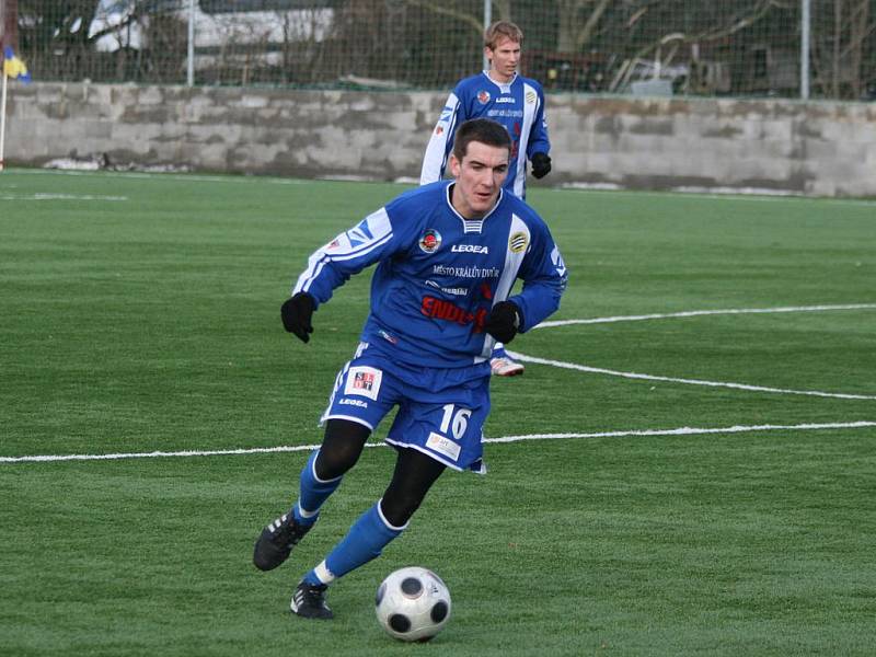 O pohár starosty: Sp. Příbram - Kr. Dvůr (2:0).