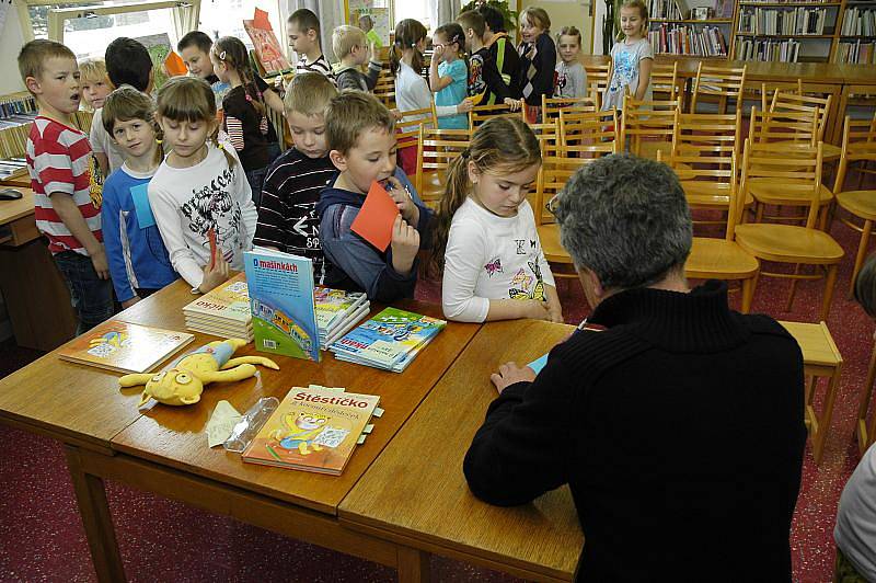 Knížka pro prvňáčka v pobočce Knihovny Jana Drdy ZŠ Školní ulice