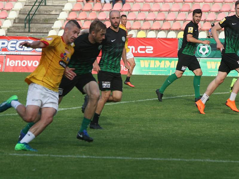 V Příbrami proběhl charitativní exhibiční duel odchovanců 1. FK Příbram.