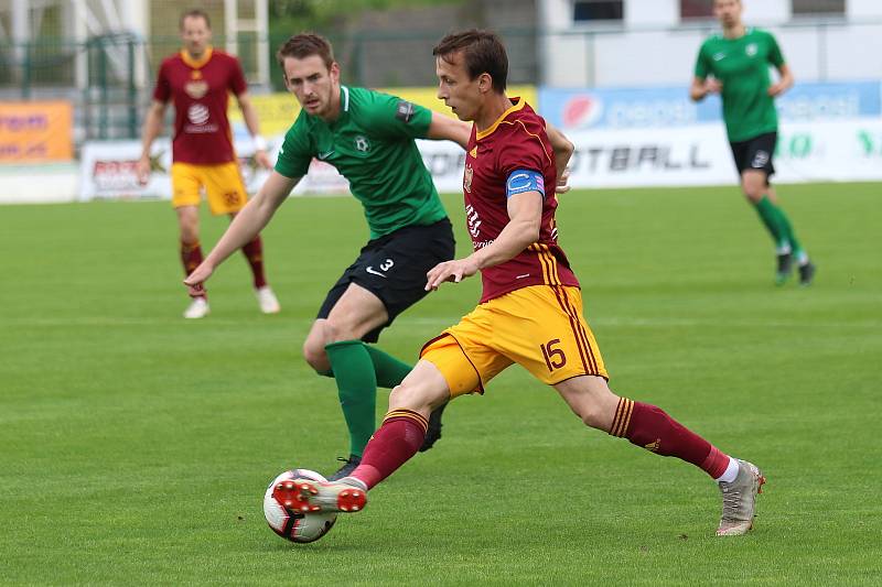 1. FK Příbram - Dukla Praha 3:2.