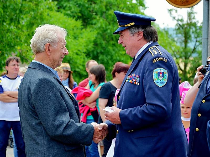 Dobrovolní hasiči z Bubovic zachraňují už devadesát let