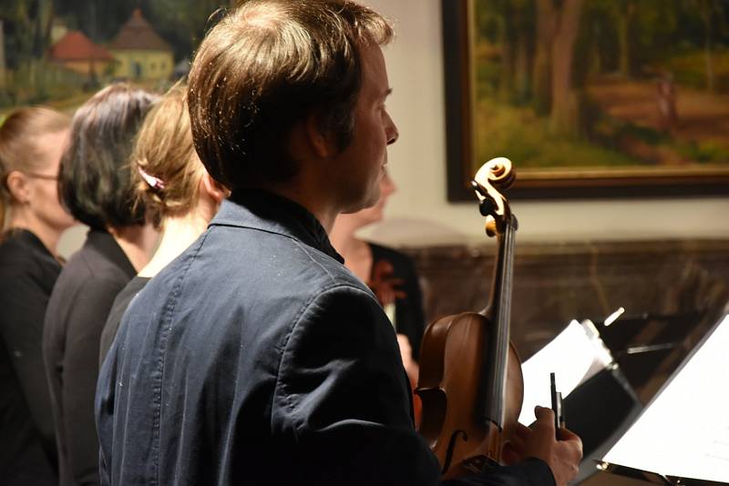 Adventní koncert Musica quinta essentia na březnickém zámku.