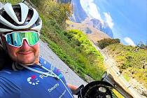 Po neúspěšné obhajobě titulu mistra světa na klasické ironmanské distanci čeká paratriatlonistu Jana Tománka další velká výzva.