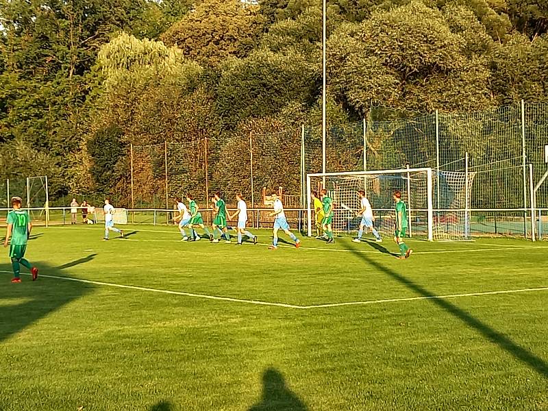 Fotbalisté Sedlce-Prčic přetlačili doma Podlesí 3:2.