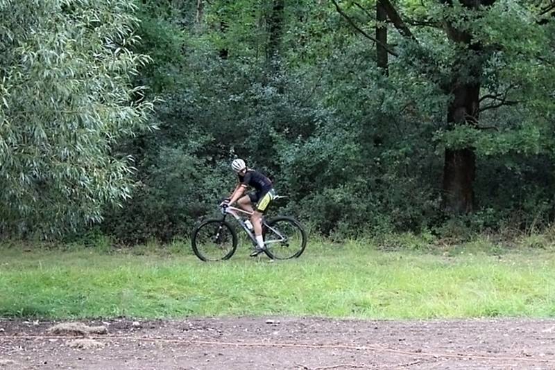 Pátý ročník MTB maratonu Brdmanův pařez pro amatérské cyklisty.