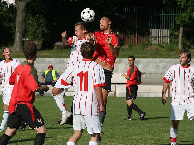 Okresní přebor: Sp. Příbram B - Dublovice (2:2).