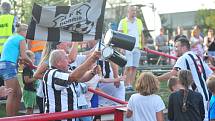 Stadion V Lipkách v Dobříši zažil ve středu v podvečer fotbalový svátek. K utkání 2. kola českého poháru MOL Cup sem přijel prvoligový tým Slovan Liberec.