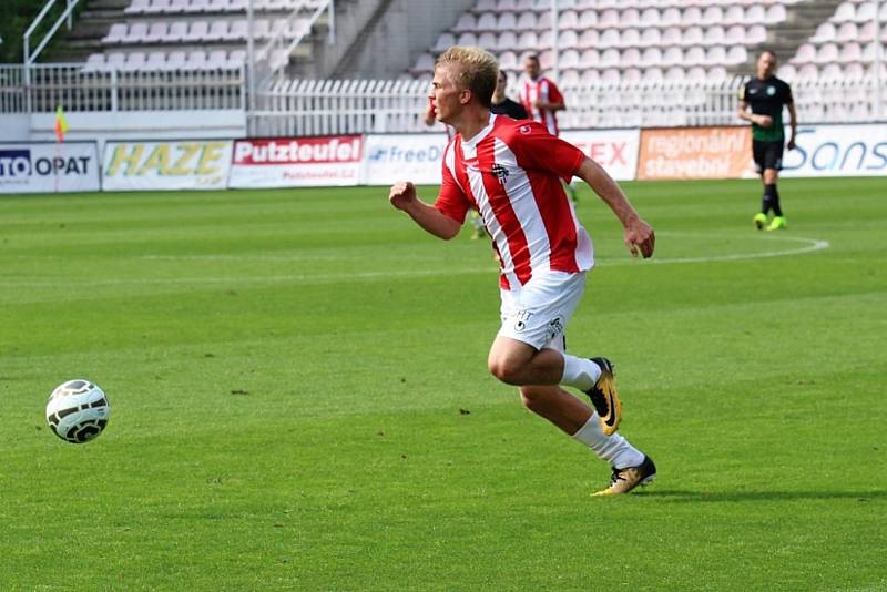 Viktorka Žižkov a 1.FK Příbram, výsledek 1:1, branku dal Zoran Danoski. Příbram se nejprve ujala vedení hosté vzápětí srovnali. Foto: Antonín Vydra