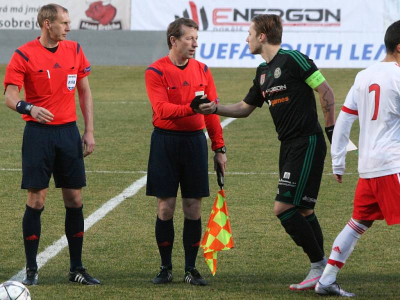 Osmifinále UEFA Youth League: 1.FK Příbram - Benfica Lisabon.