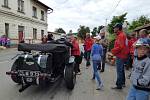 Sedmnáctý ročník Retro Prague Historic Rally vedl letos i přes města a obce benešovského a příbramského okresu.