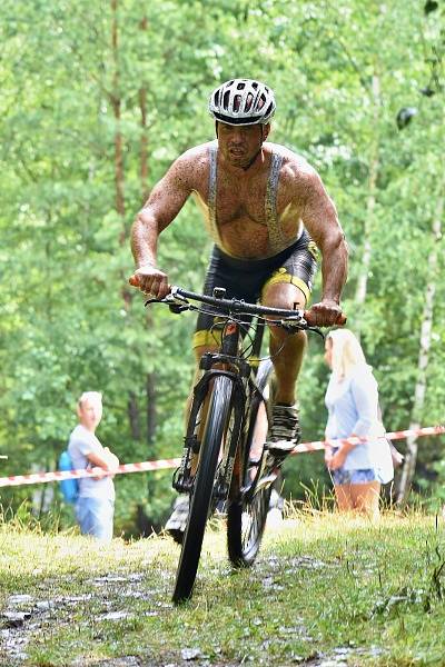 Závody pro širokou veřejnost v krásné krajině Brdské vrchoviny si nenechalo ujít přes čtyři sta sportovních nadšenců.