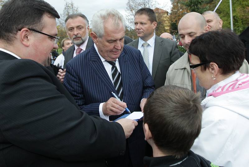 Prezident Miloš Zeman zavítal do Středočeského kraje, do města Dobříš.
