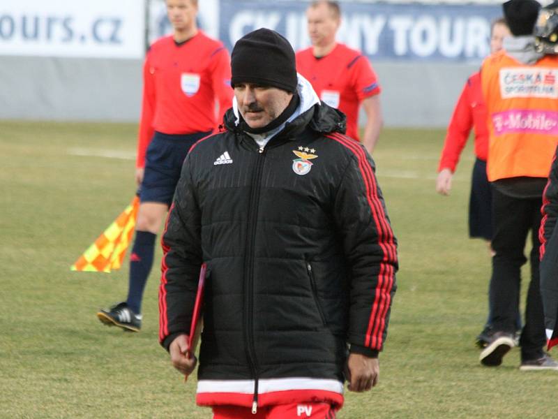 Osmifinále UEFA Youth League: 1.FK Příbram - Benfica Lisabon.