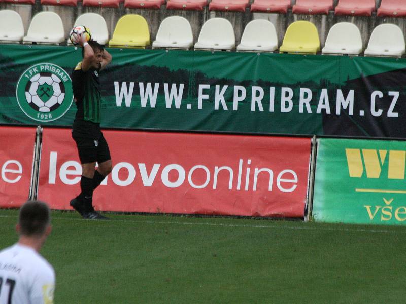 Z utkání 3. kola FNL: Příbram - Vlašim (2:3).