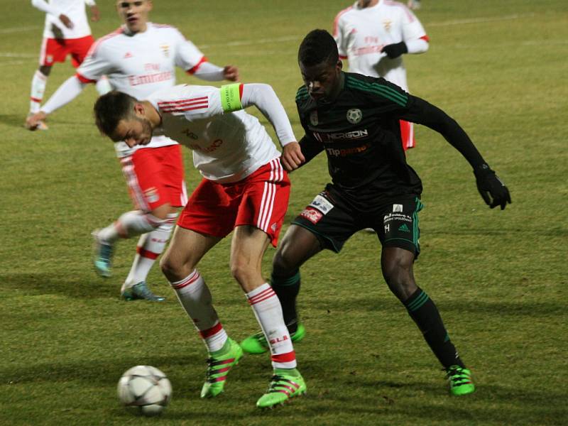 Osmifinále UEFA Youth League: 1.FK Příbram - Benfica Lisabon.