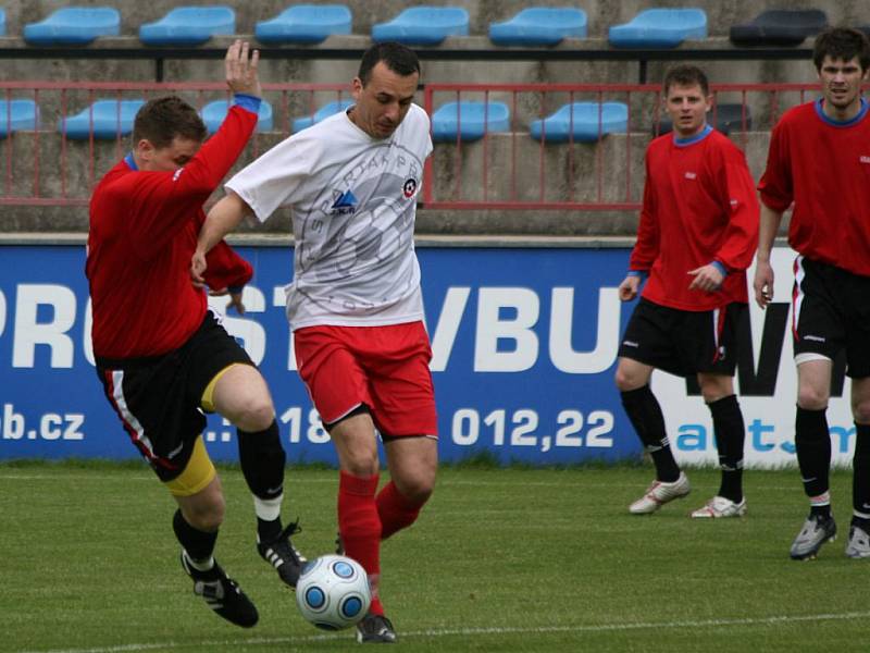 I. A třída: Sp. Příbram - Vraný (2:3).