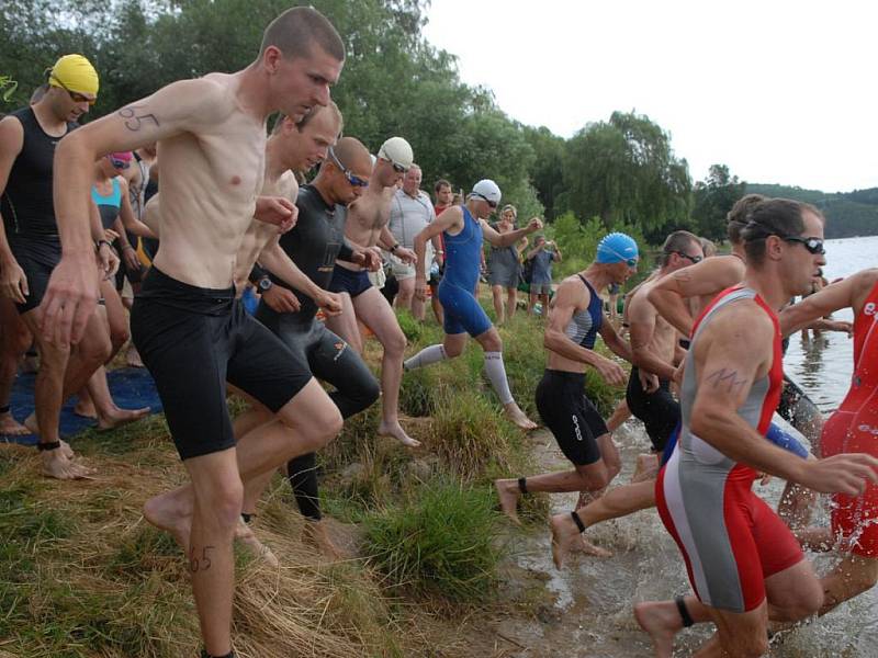 Šestý závod Brdman Adventure - Novoknínský triatlon 2010.