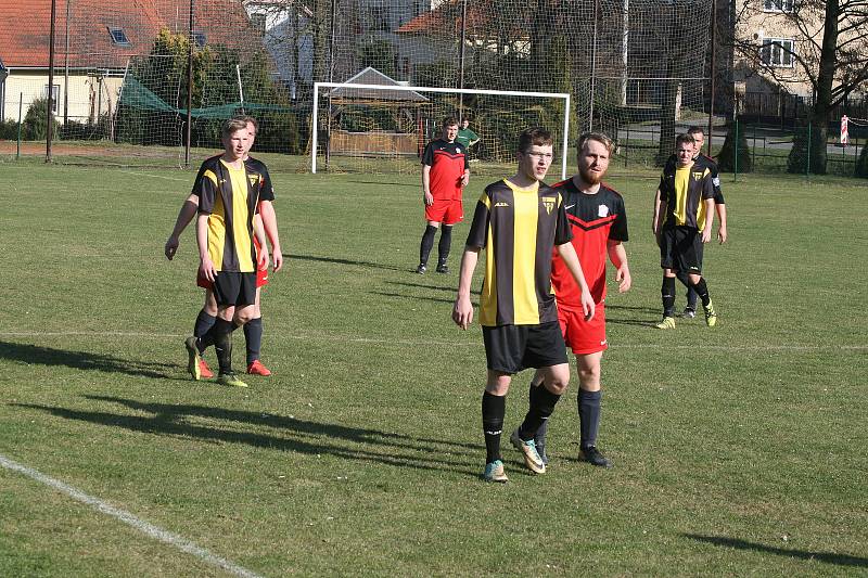 Zápas III. třídy skupiny A  Dolní Hbity - Stará Huť 1:2 po penaltovém rozstřelu.