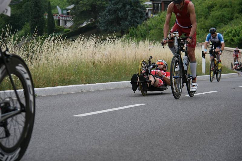 Dobříšský sportovec Jan Tománek si vylepšil osobní rekord v polovičním Ironmanovi a pojede na mistrovství světa.