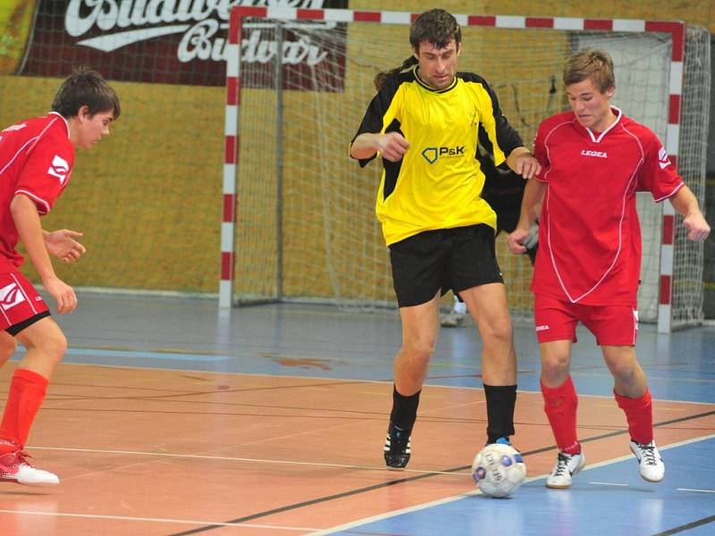 Krajský přebor: HFK Příbram - TJ Bystřice.