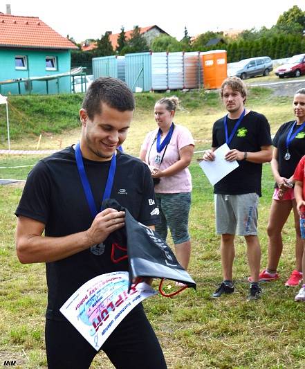 Zajímavou soutěž uspořádal v sobotu 11. srpna Sbor dobrovolných hasičů Suchodol.