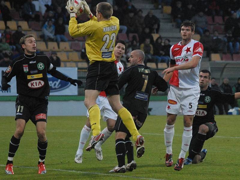 Gambrinus liga: Příbram - Slavia (1:0).