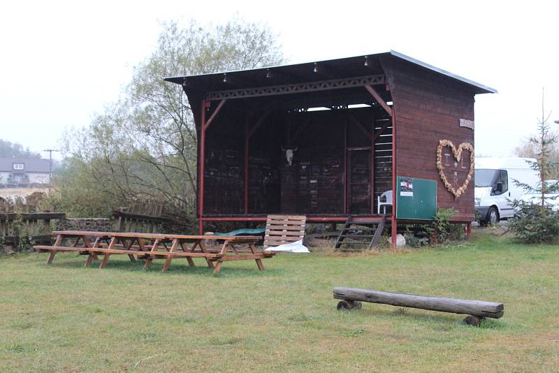 Tradiční Příbramský huntík Zdeňka Hejkrlíka přilákal stovky příznivců country a folkových kapel n