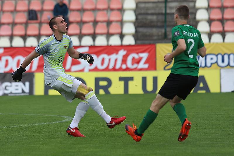 1. FK Příbram - Dukla Praha 3:2.