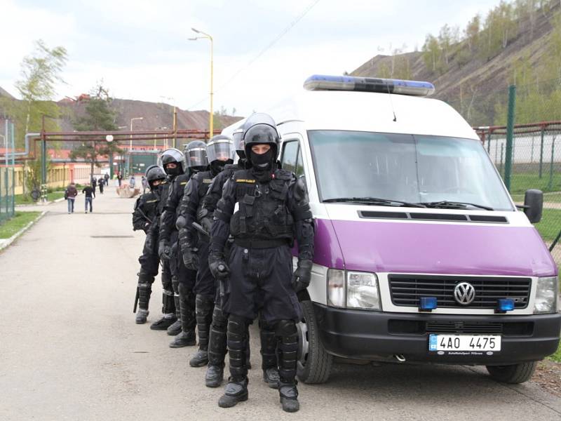 Ve věznici Bytíz proběhl ve středu 19. dubna další velký zásah. Následoval přesně dva měsíce po první zde uskutečněné policejní akci, která byla také zaměřena na rozsáhlou a organizovanou drogovou trestnou činnost.