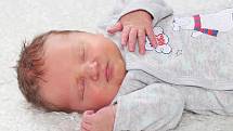Martin Zápotočný se narodil 8. září 2022 v Příbrami. Vážil 4270 g a měřil 53 cm. Doma v Klučenicích ho přivítali maminka Monika a tatínek Martin.