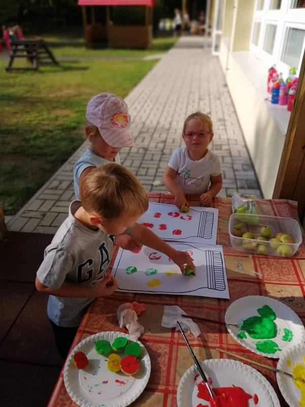 Jablíčkohraní v Mateřské škole Jana Drdy Příbram.