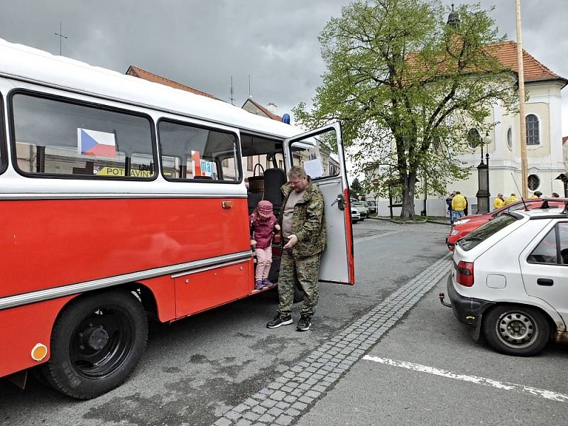 Historická vozidla v Rožmitále.