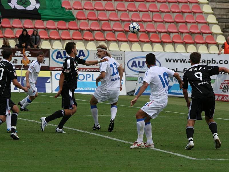 1. kolo Gambrinus ligy 10/11: Příbram - Ostrava (0:0).