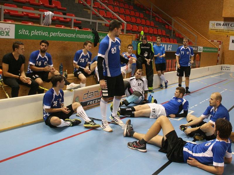 Vyhlášení Floorball Games 2014 - 1. místo: Žraloci Příbram.