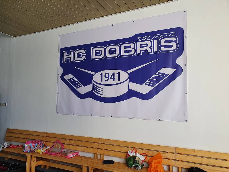 Dobříšský hokejový klub loni na podzim obnovil činnost a už zase vychovává malé hokejisty.