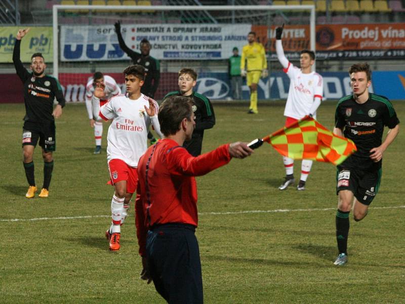 Osmifinále UEFA Youth League: 1.FK Příbram - Benfica Lisabon.