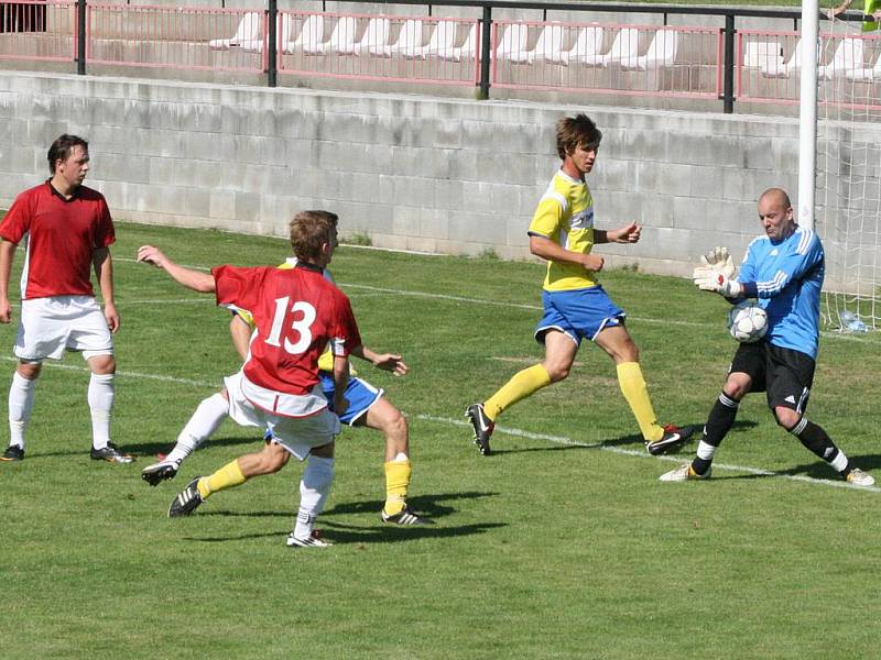 I. A třída: Sp. Příbram - Hradištko (3:0).