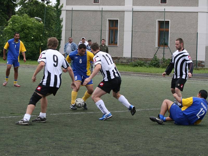 2. liga: Bohemia - Nesedláci (0:0).