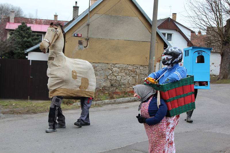 Zduchovice slavily masopust.