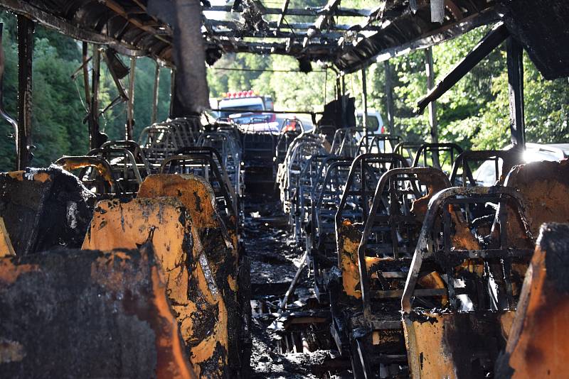 Požár autobusu.