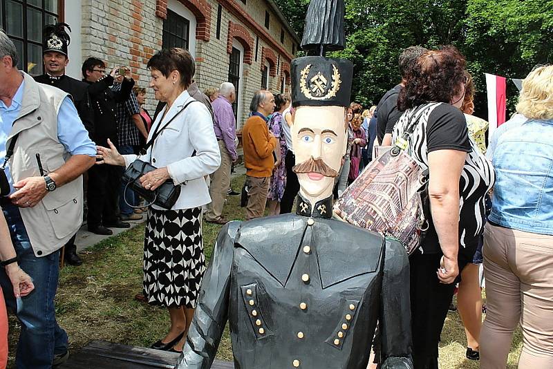 Atrakce, stánky, divadelní scénka. Hornická pouť 2017 i letos nabídla novinky. Lahůdkou je zprovoznění štoly císaře Františka Josefa I.