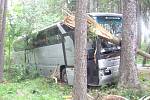 Páteční nehoda autobusu plného dětí mezi Příbramí a obcí Žirovy, kousek od nebezpečné zatáčky.