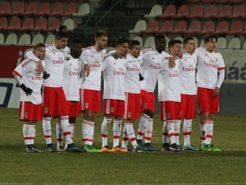 Osmifinále UEFA Youth League: 1.FK Příbram - Benfica Lisabon.