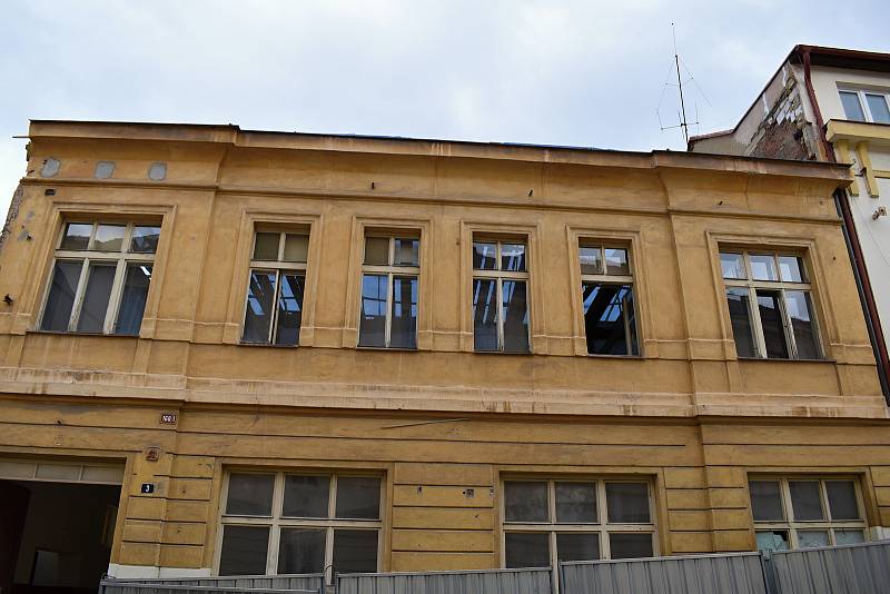 Bourací práce na stavbě Víceúčelového studijního a společenského centra v Rakovníku.