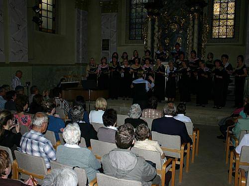 Jarní koncert Perličky a Magistrae Raconenses